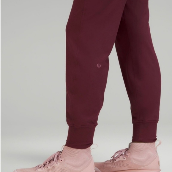 Lululemon ready to rulu high rise joggers size 10 7/8 length color maroon - Picture 4 of 16